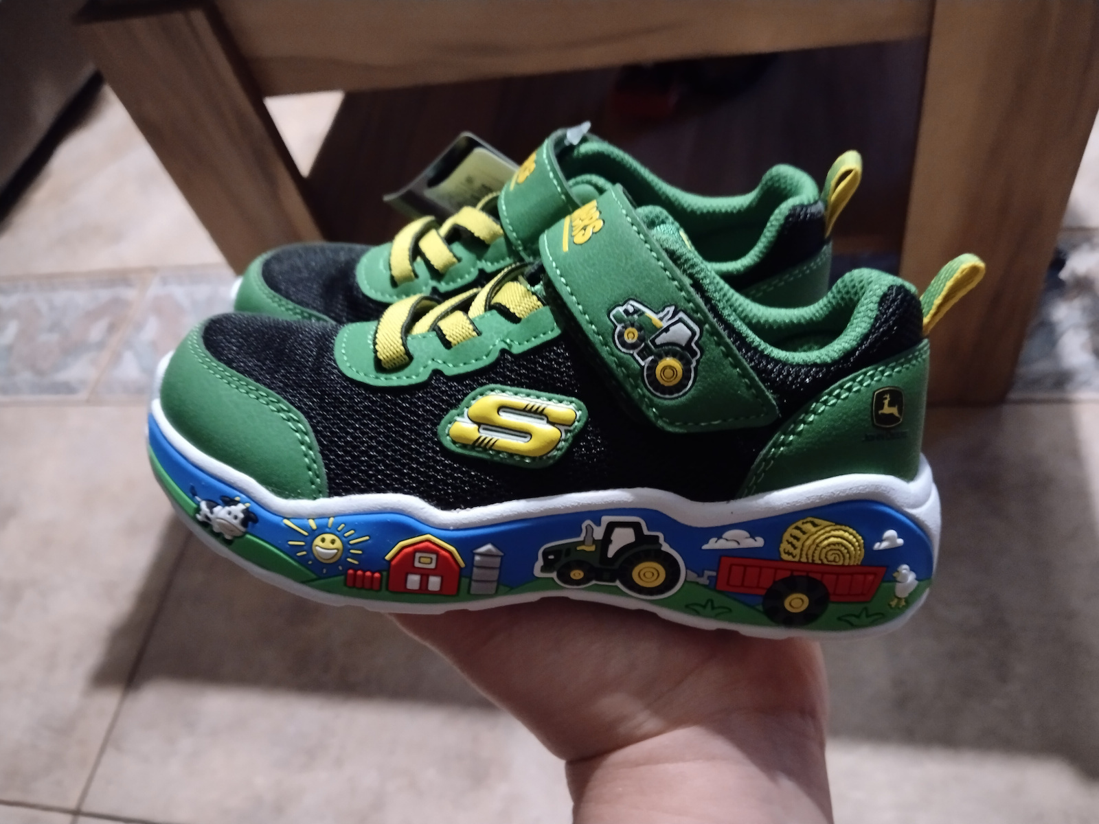 Παιδικά Sneakers με Σκρατς Πράσινα