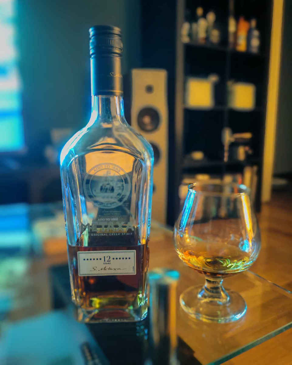 Бренди 12 Звезди 40% 700ml