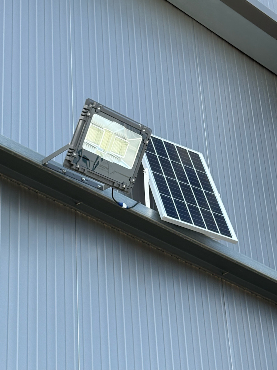 Factory MJ-AW800 Αδιάβροχος Слънчев LED Προβολέας 800W Студено бяло 6500К IP67
