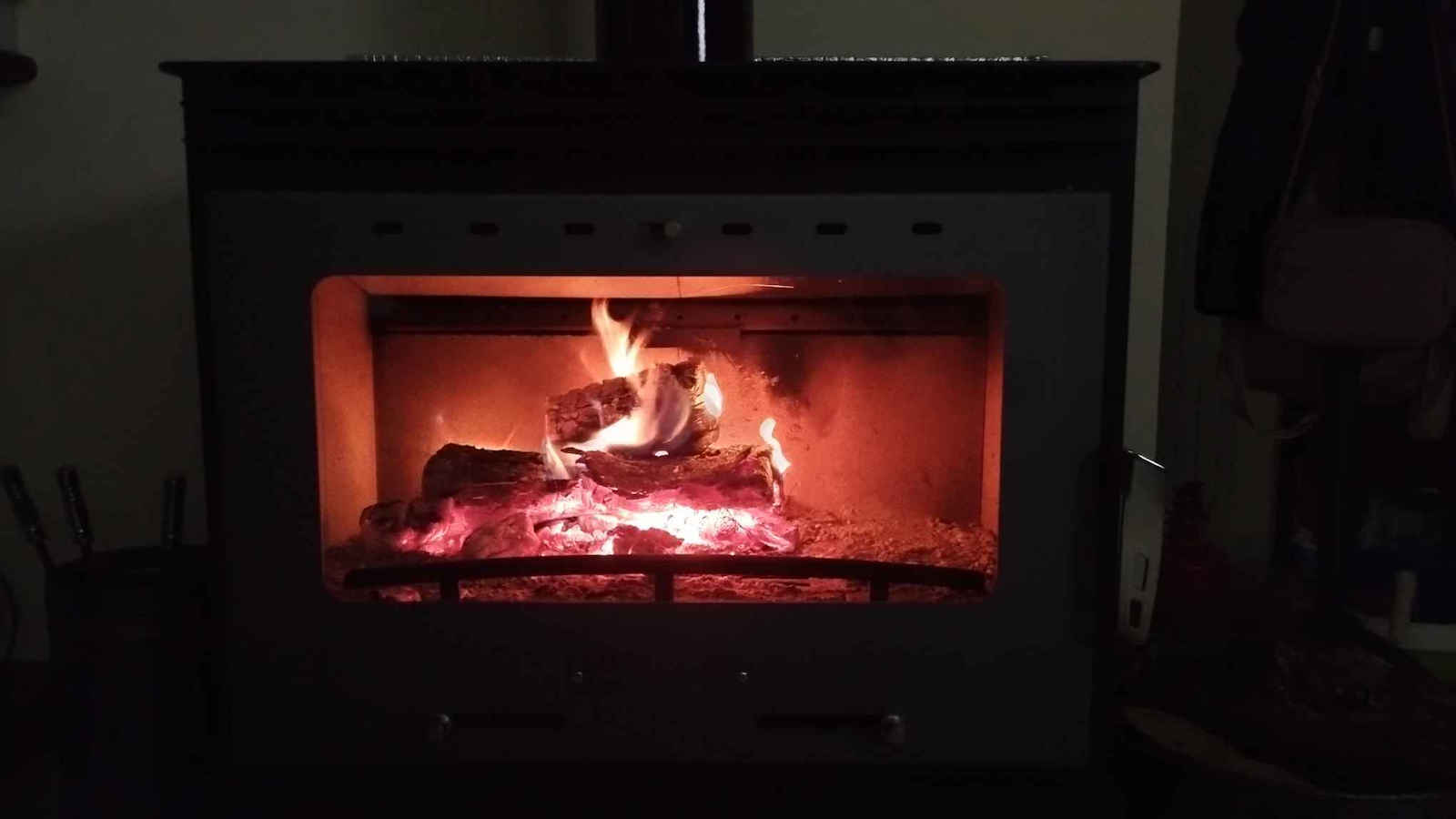 Starstoves ST2070 Χαλύβδινη Ξυλόσομπα Αερόθερμη 17.4kW Γκρι