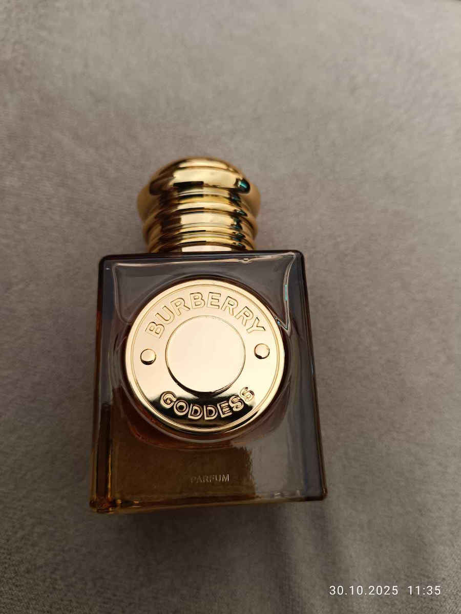 Burberry Goddess Eau de Parfum Refillable 100ml
