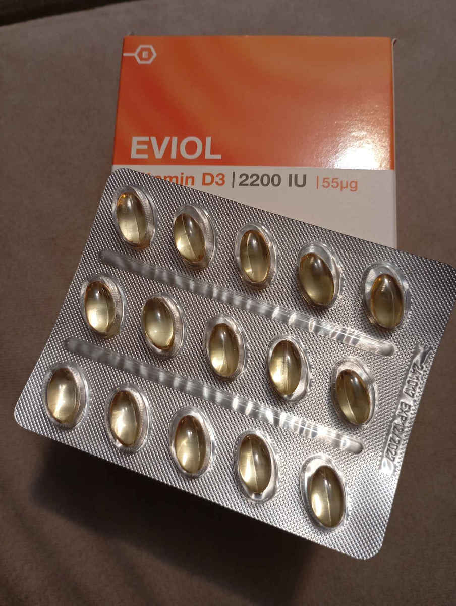 Eviol Vitamin D3 Βιταμίνη για Ενίσχυση του Ανοσοποιητικού & την Υγεία των Οστών 2200iu 60 x 1 μαλακές κάψουλες