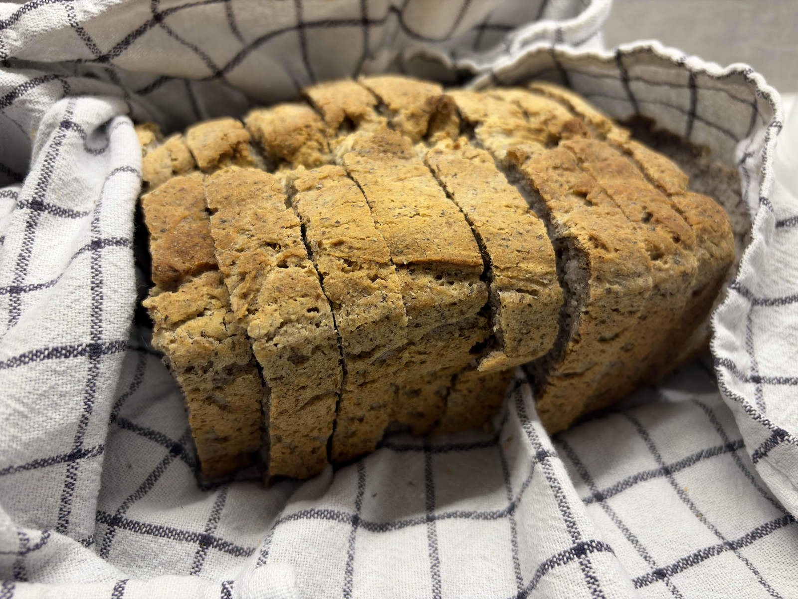 Doves Farm Fertiger Backmischung für Weißes Glutenfreies Brot 1kg