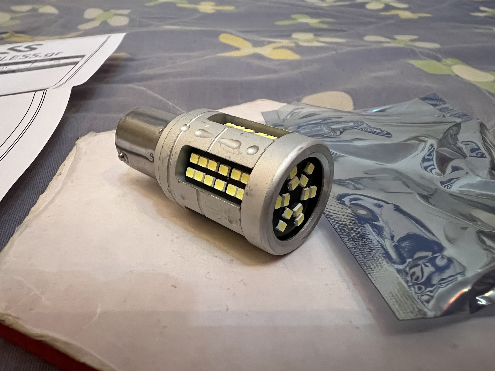 GloboStar Λάμπα Φορτηγού BA15S / P21W Canbus LED 6000K Ψυχρό Λευκό 7W 1τμχ