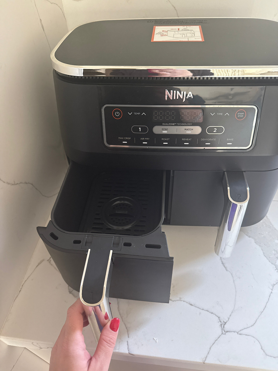 Ninja Foodi Max Dual Zone Air Fryer with Double Detachable Bucket 7.6lt Black