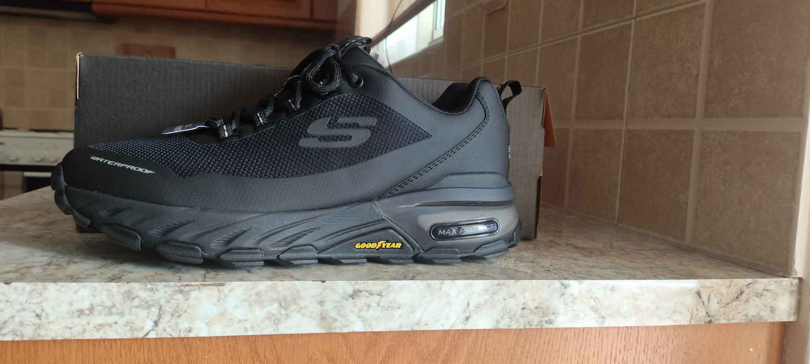 Skechers Ανδρικά Ορειβατικά Παπούτσια Μαύρα