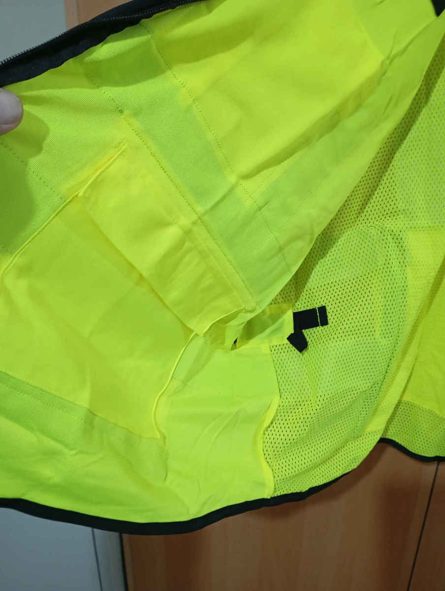 Milwaukee Men's Safety Vest with Reflective Film Yellow Construction site