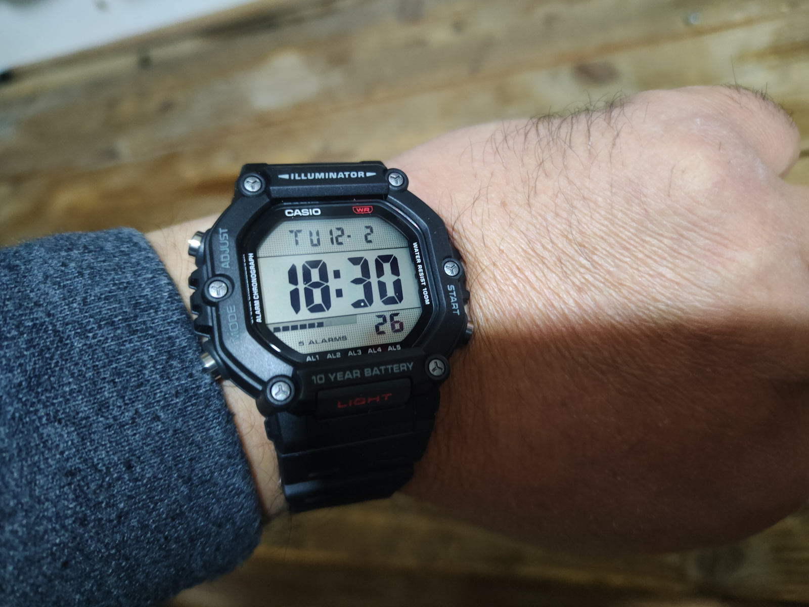 Casio Ψηφιακό Ανδρικό Ρολόι Χρονογράφος Μπαταρίας με Μαύρο Καουτσούκ Λουράκι