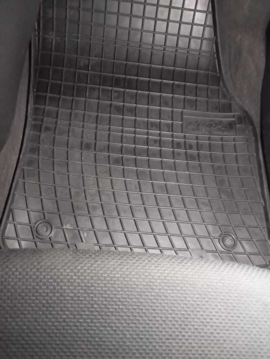 Frogum Set Covorașe Față și Spate 4buc din Furtun pentru Opel Astra 2004-2009 Negre