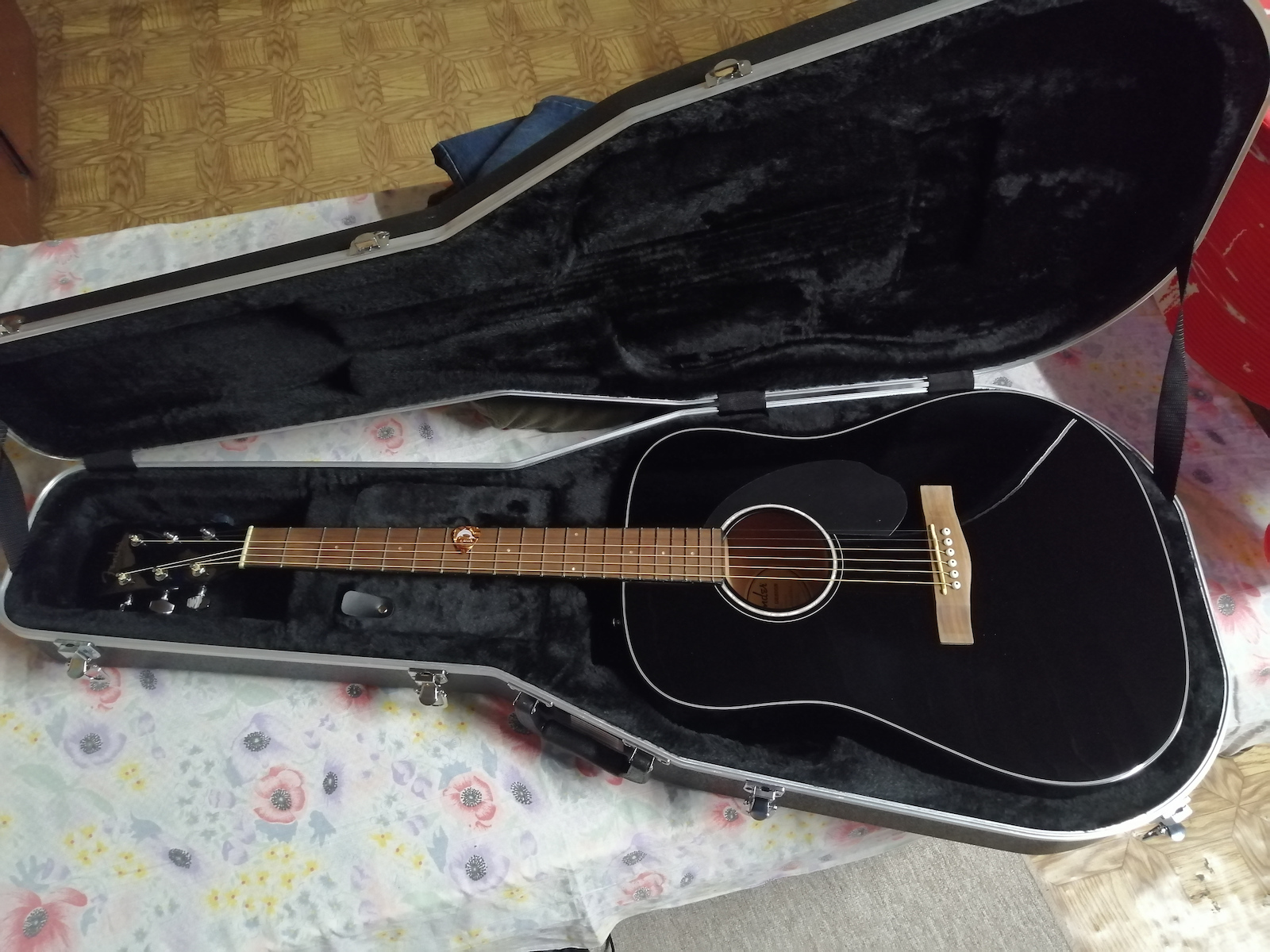 Gator GC-DREAD Waterproof Suitcase Acoustic Guitar Padded Black