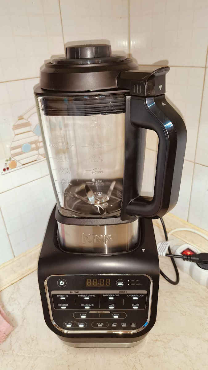 Ninja Foodi Blender & Soup Maker Blender with Glass Jug 1.7 lt 1000W Black
