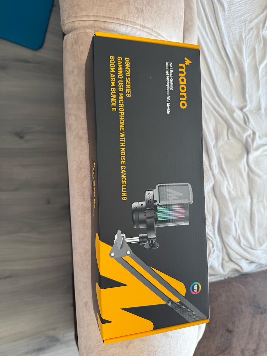 Maono DGM20 S Condenser Microphone with USB Type-C Shock Mounted
