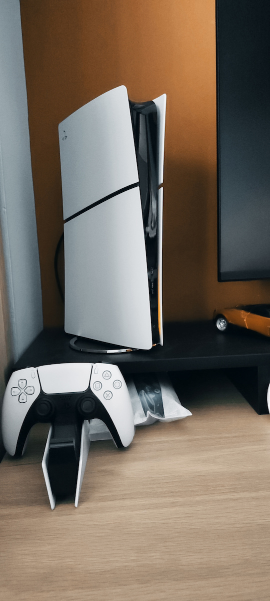 Sony Βάση για PS5 Vertical Stand για PS5 Slim Μαύρη
