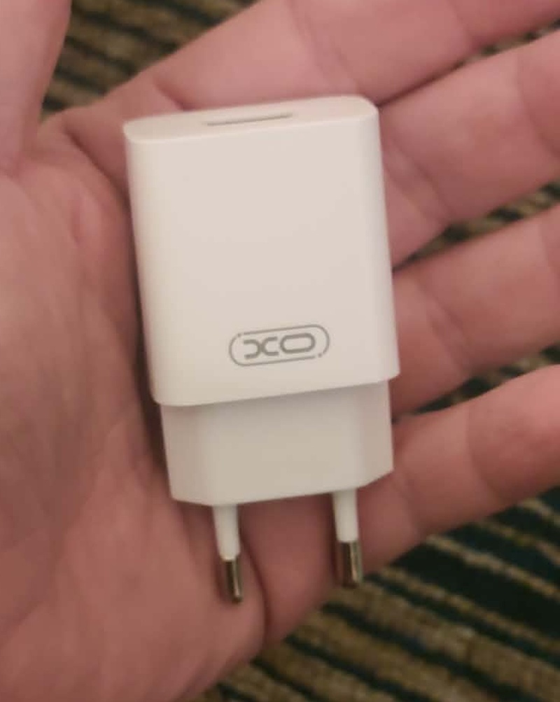 XO Φορτιστής Χωρίς Καλώδιο με Θύρα USB-A Λευκός (L99)