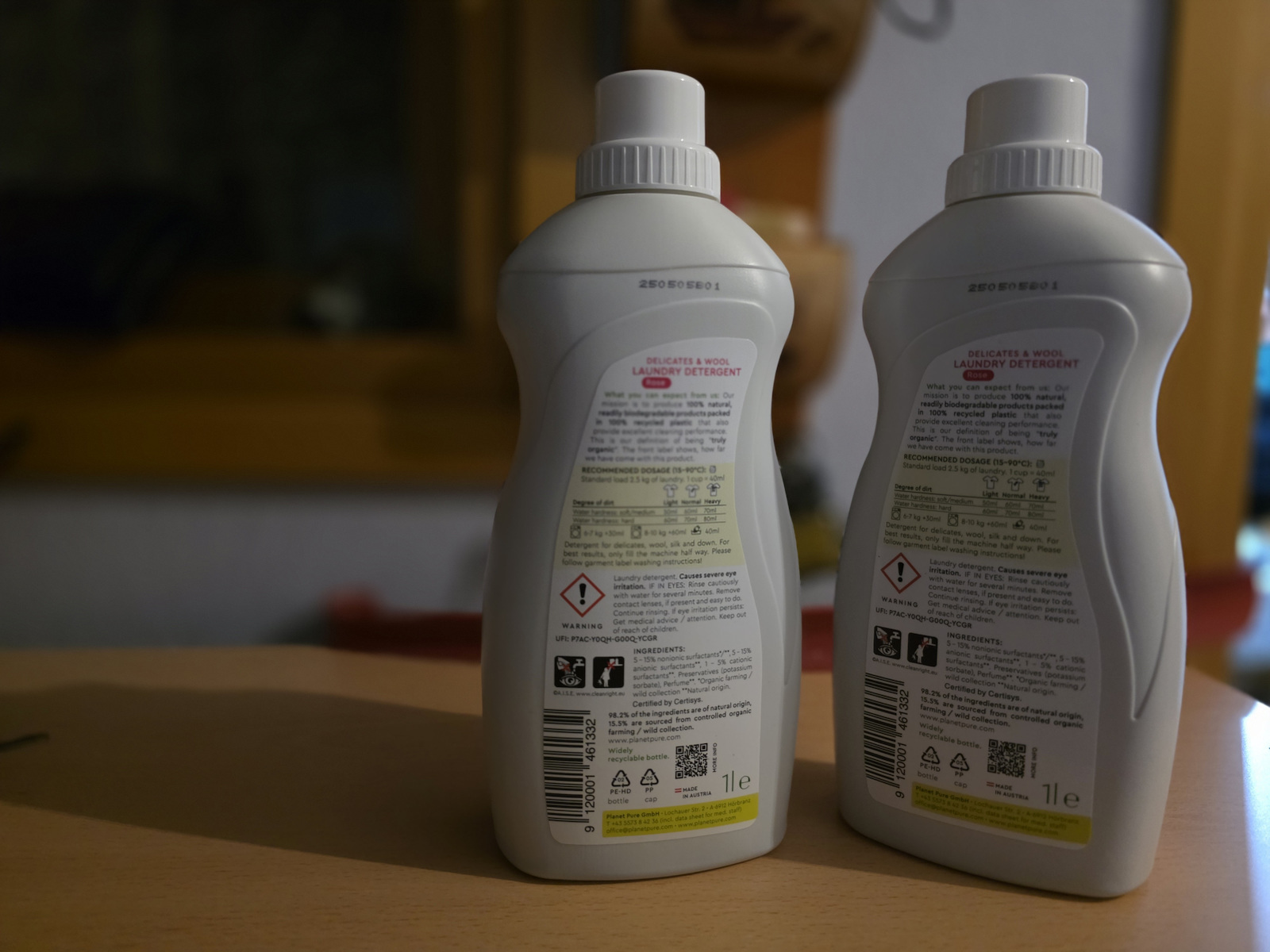 Bio Planet Перилен препарат с аромат Τριαντάφυλλο за Вълнен дрехи 1lt