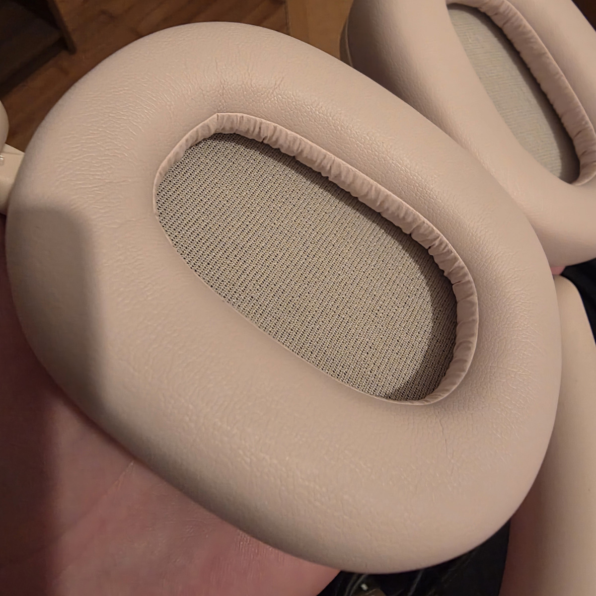 Edifier ES850NB Wireless / Wired Over Ear Headphones with 92 hours of Operation and Quick Charge Beige