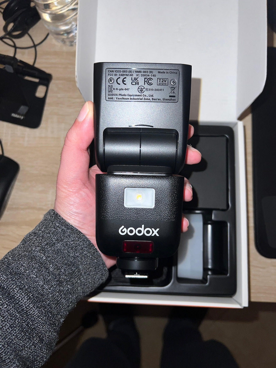 Godox GD-V480F-KIT TTL Flash For Fujifilm Cameras