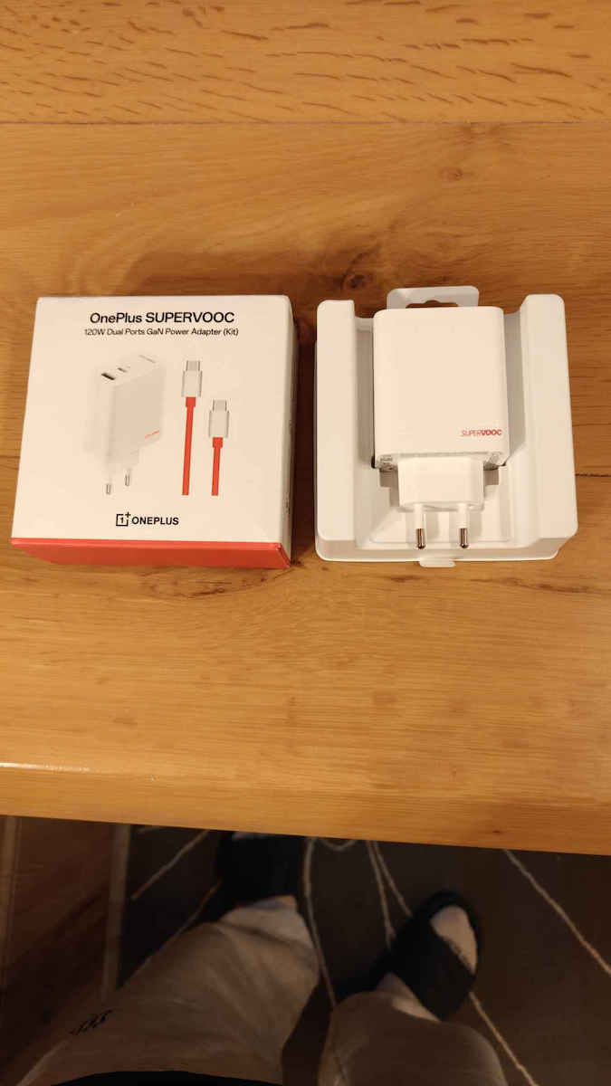 OnePlus GaN Charger with USB-A Port and USB-C Port and USB-C - USB-C Cable 120W Power Delivery White (SuperVooc)