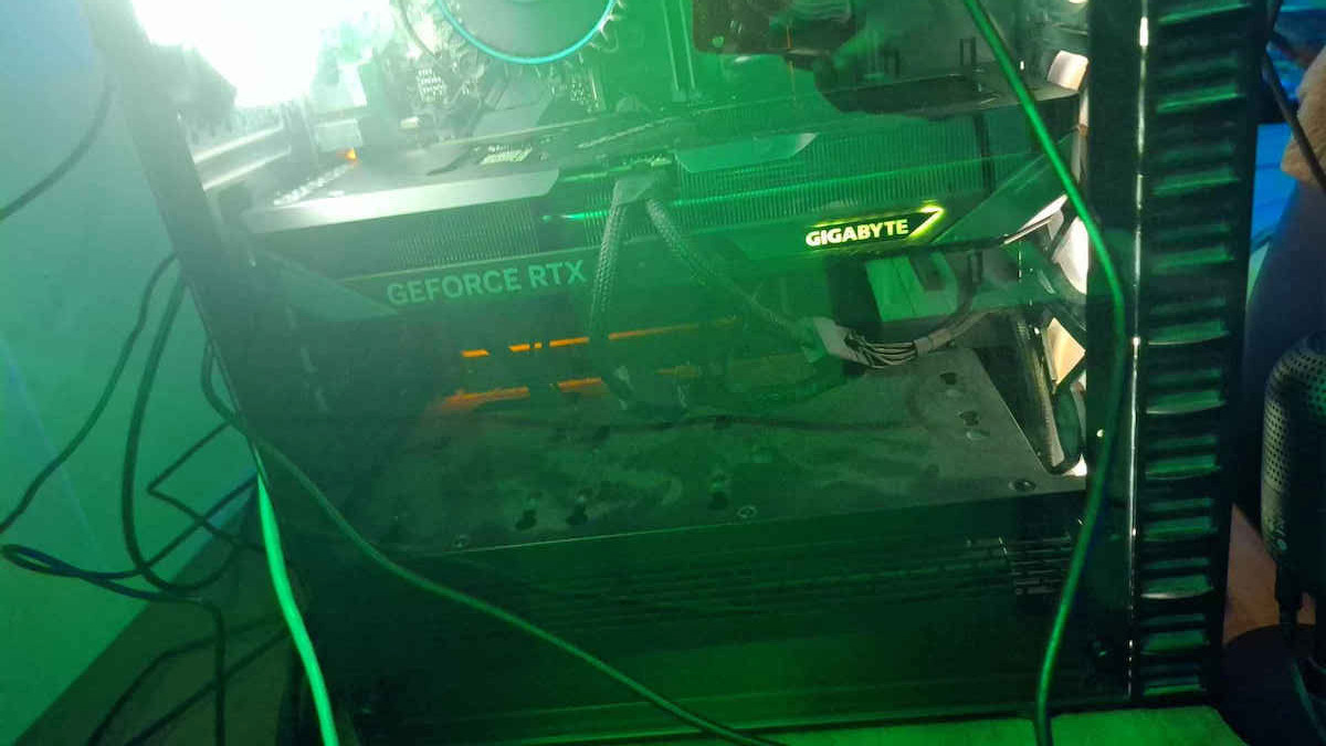 Gigabyte GeForce RTX 5070 12GB GDDR7 GAMING OC Κάρτα Γραφικών