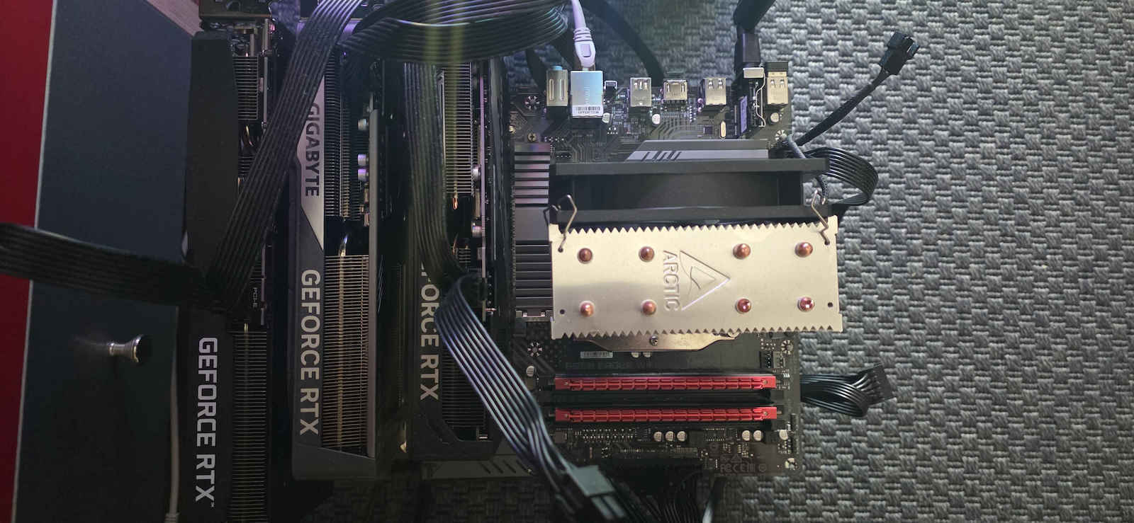 Gigabyte B550 Eagle WIFI6 Mainboard ATX mit AMD AM4 Sockel