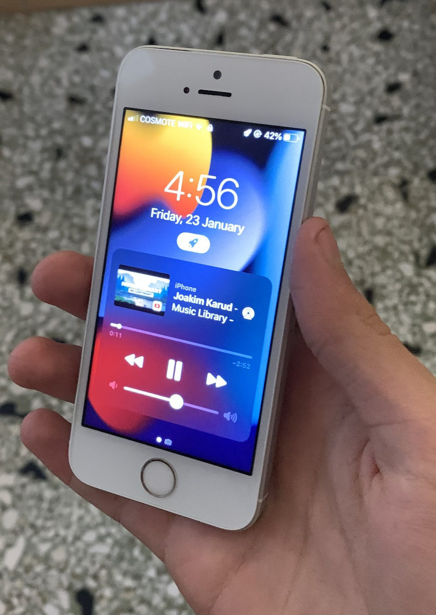 Apple iPhone SE Single SIM (2/32GB) Χρυσό