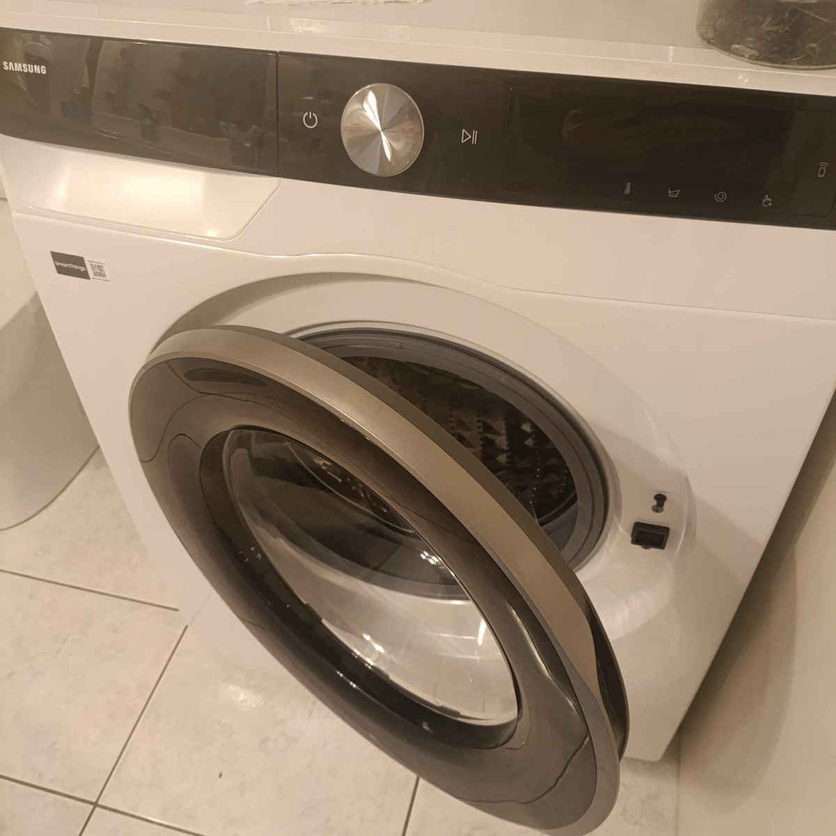 Samsung Πλυντήριο Ρούχων 9kg με Τεχνολογία Ατμού 1400 Στροφών Ecobubble WW90DG6U85LKU4