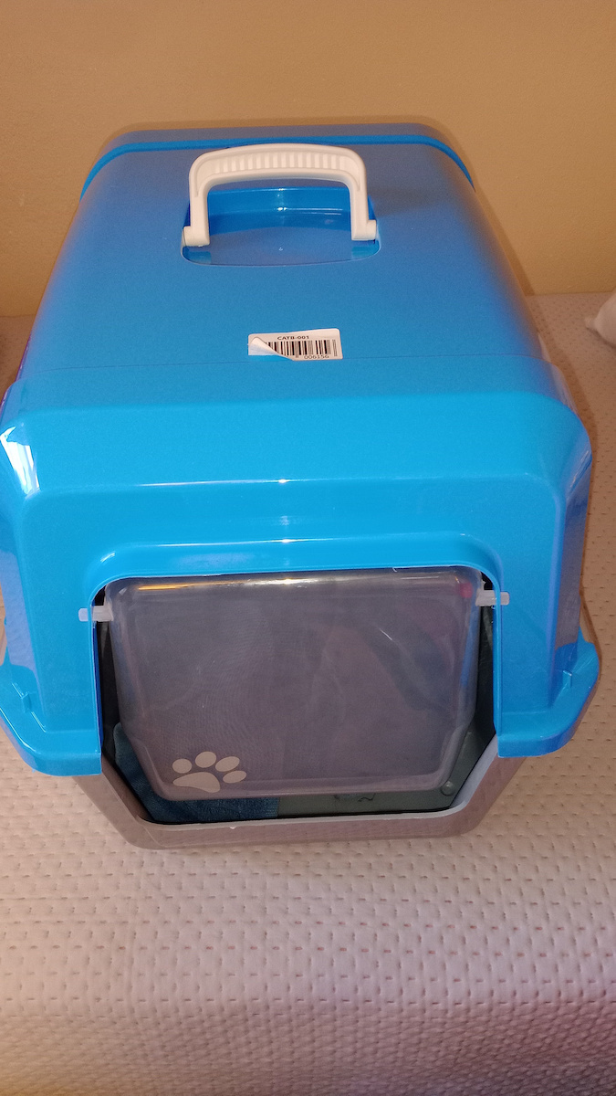 514027 Carrier Cage Cat Toilet Closed Red L52 x W37 x H48cm