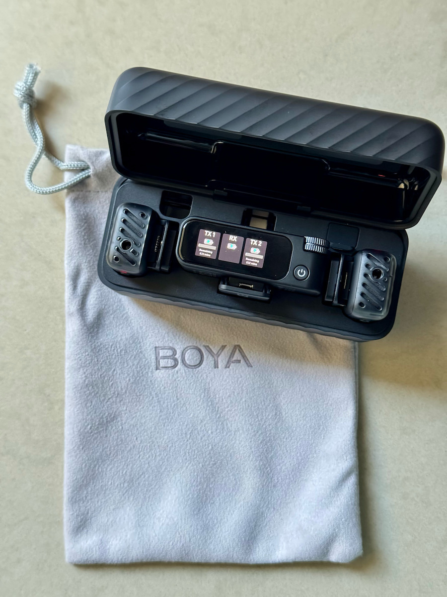 Boya Boyamic 2-02 Ασύρματο Μικρόφωνο Πέτου, Clip On για Φωνητικά & Camera 2x RXs 32bit