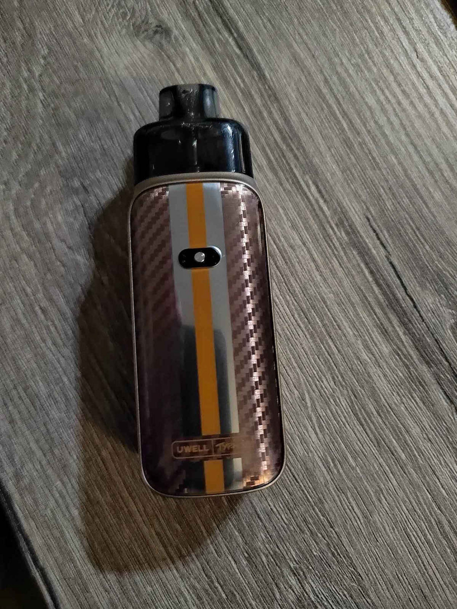 Uwell Typhos PRO Pod Kit 6ml с Вградена Батерия 3000mAh Светлокафяв
