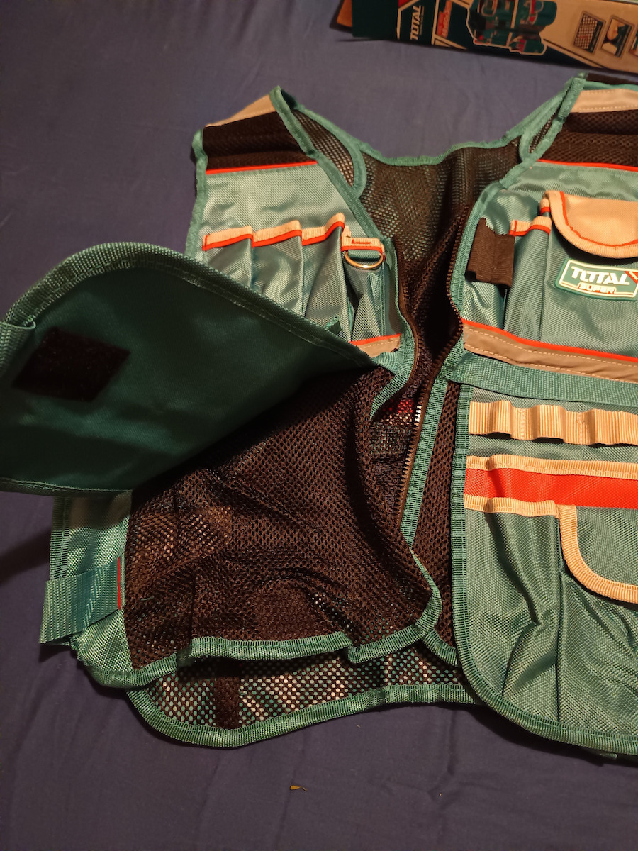 Work Vest 17 Pockets Adjustable 48x60cm Total Ttvt16025