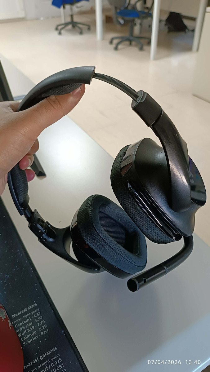Logitech G533 Fără fir Over Ear Gaming Headset cu conexiune USB Negru
