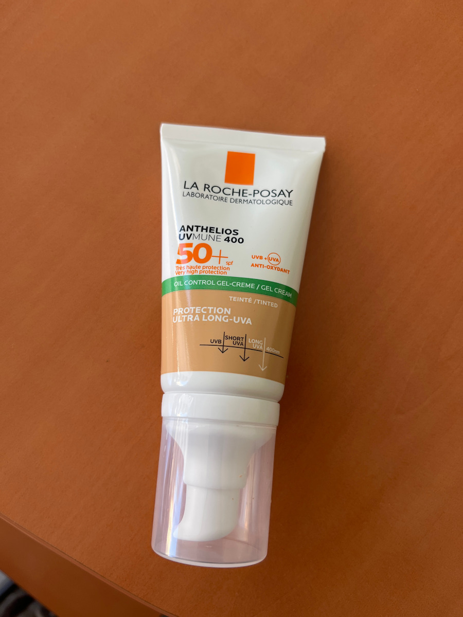 La Roche Posay Anthelios XL Dry Touch Anti-Shine Αδιάβροχο Αντηλιακό Gel Προσώπου SPF50 με Χρώμα 50ml