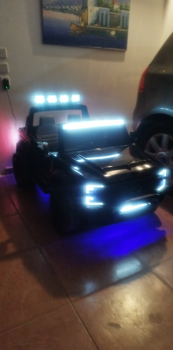 Ford Super Duty Διθέσιο με Τηλεκοντρόλ Licensed 24 Volt Μαύρο για 3+ Ετών