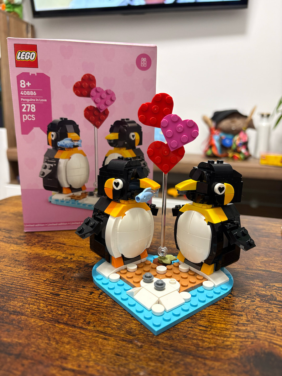 LEGO Basis Für Bausteine Lego Penguins In Love - Valentinstag Für 8+ Jahre 278 Stück