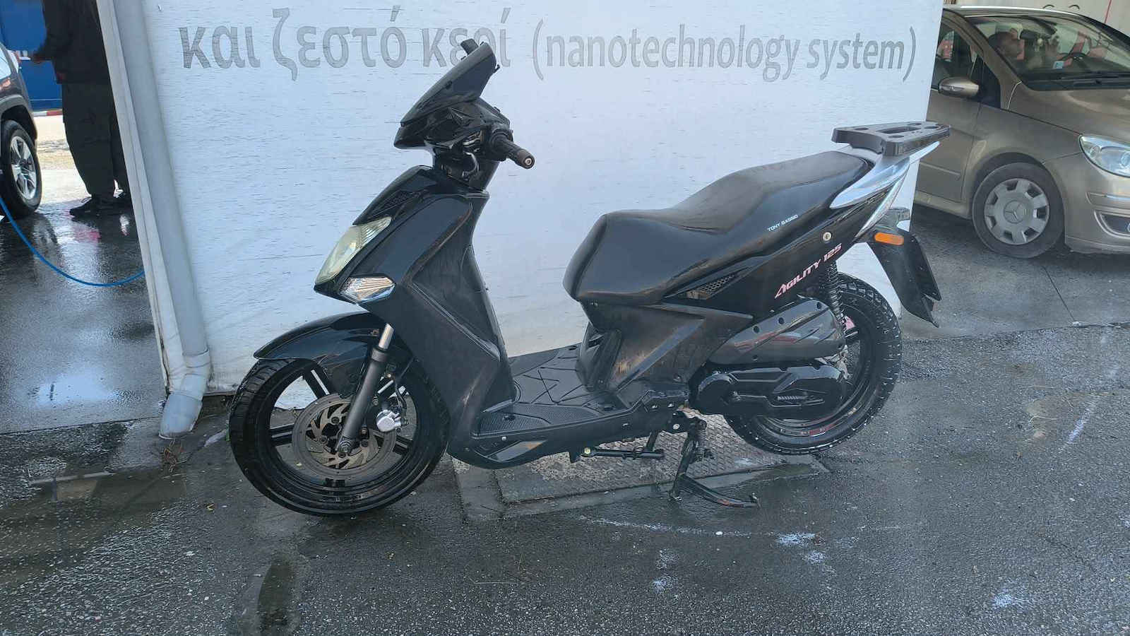 Liqui Moly Scooter 4T Масло за мотоциклети за четиритактови двигатели 10W-40 1лт