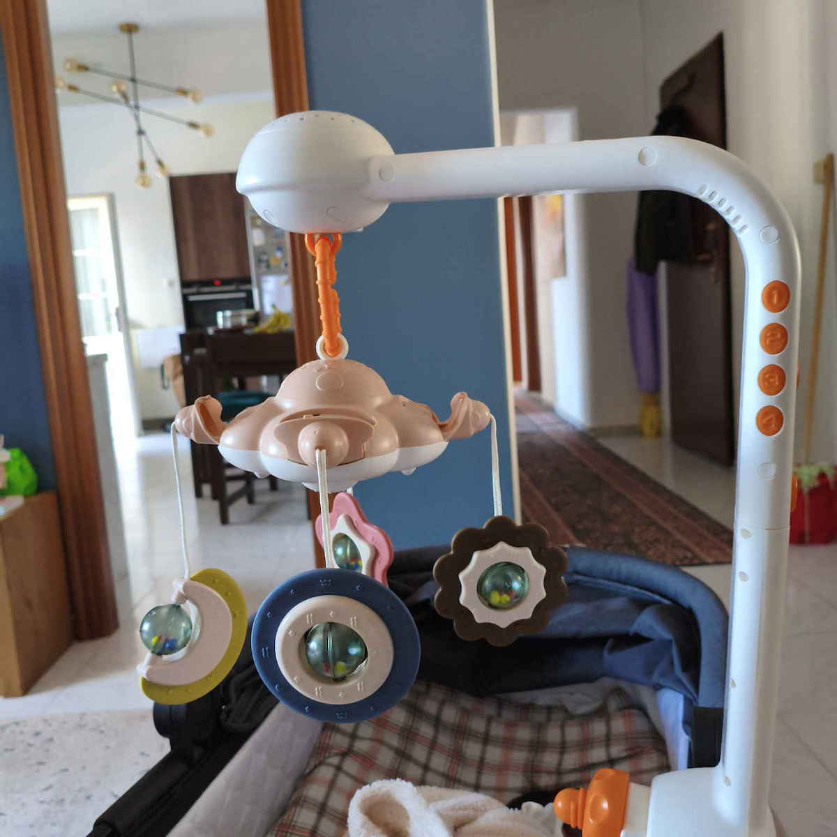 Tumama Kids Mobilă Pătuț cu Muzică și Proiector pentru 0++ Luni