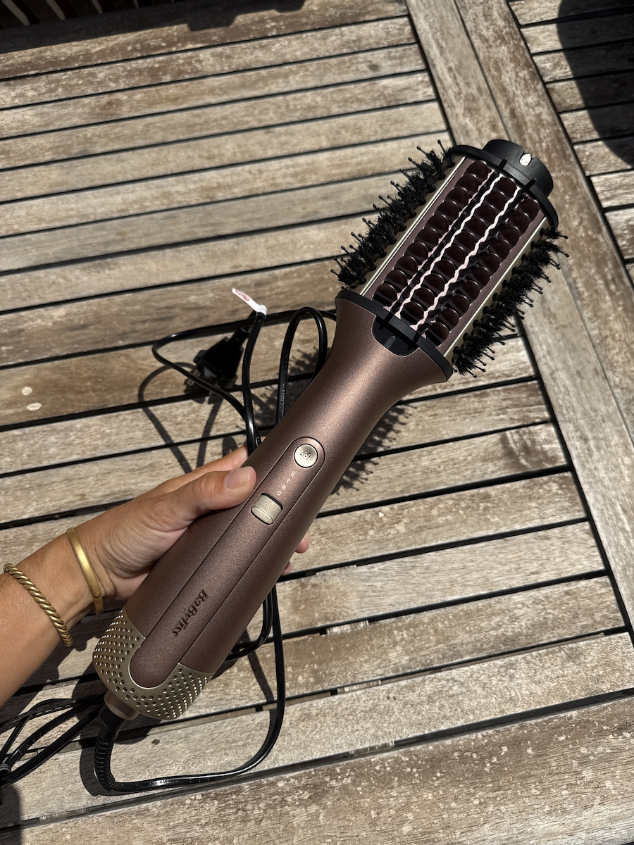 Babyliss Airpower Volume Ceramic Electric Brush with Air for Straightening 1000W