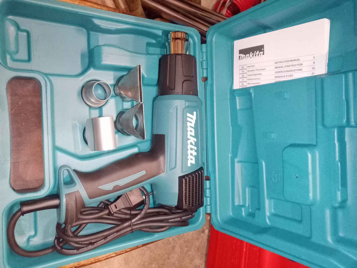 Makita Heat Gun 1800W with Maximum Temperature 600°C