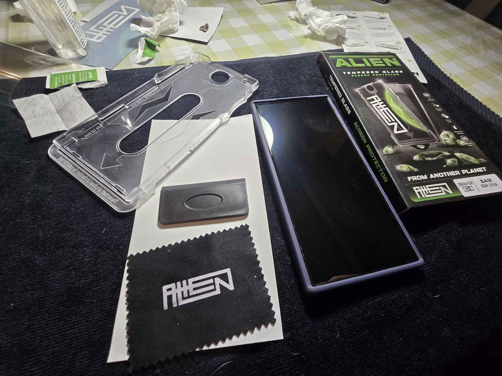 Alien 5D Privacy Tempered Glass (Galaxy S24 Ultra)