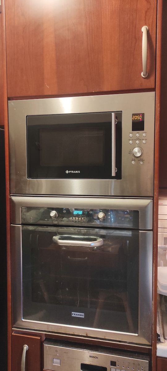 Pyramis 30 Built-in Microwave Oven with Grill 23lt Black