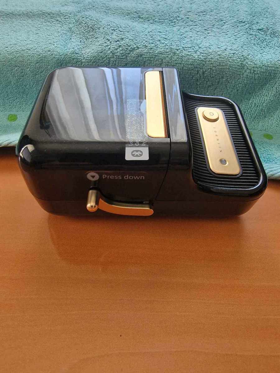 Niimbot B21 S Handheld Label Maker in Black Color