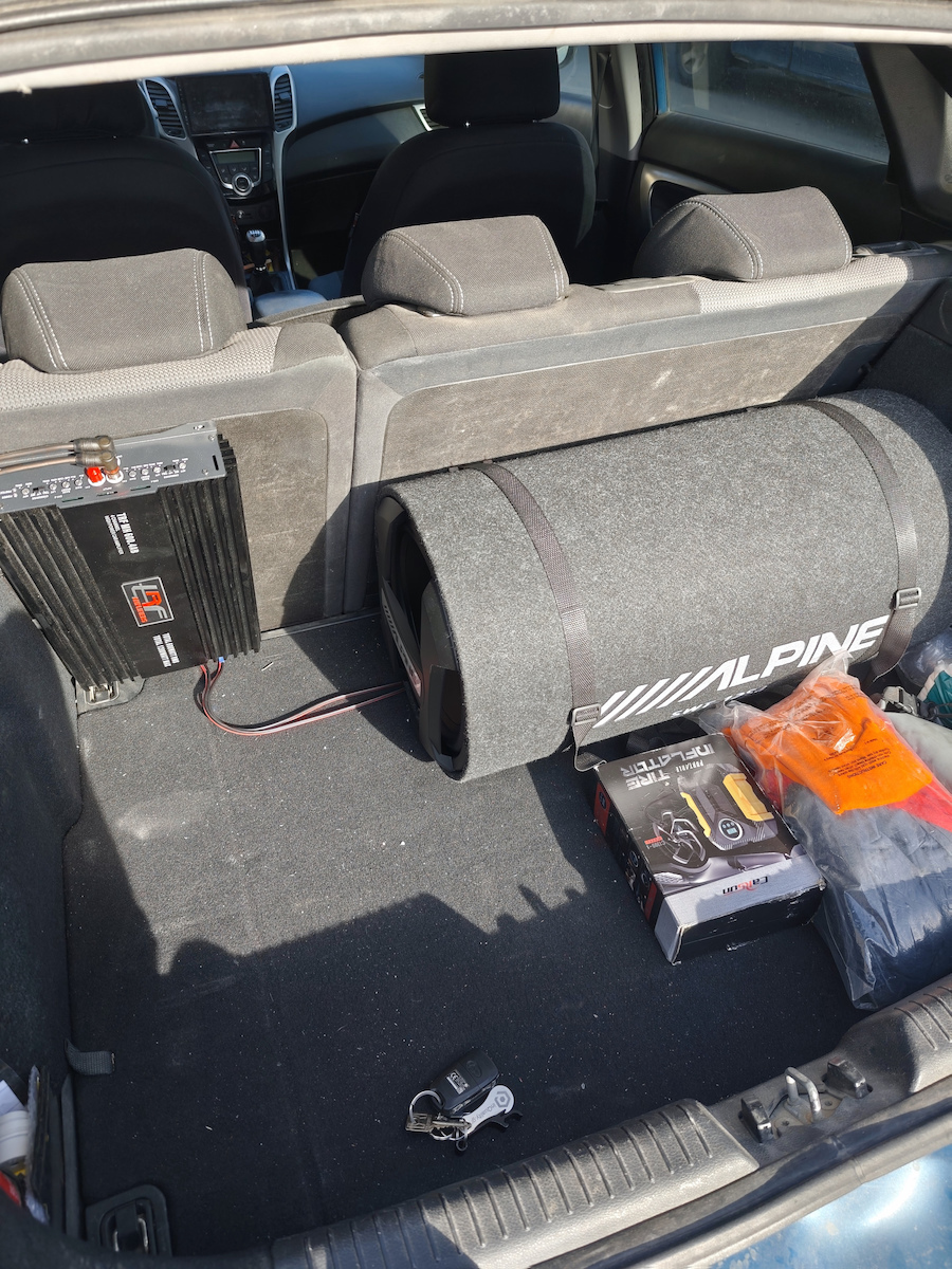 Alpine Subwoofer Αυτοκινήτου 12" 300W RMS με Κούτα