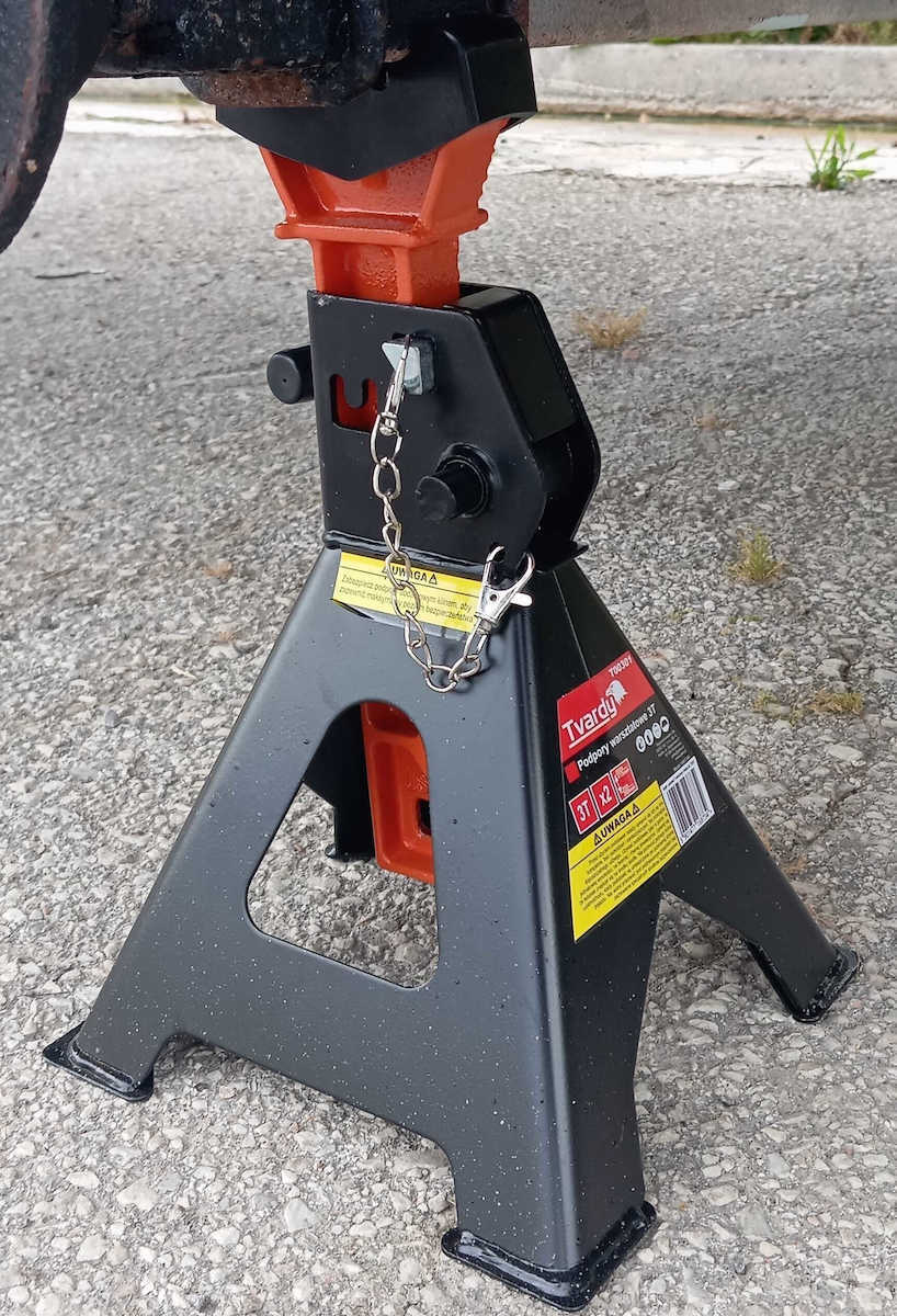 Set 2 Vehicle Lift Stands 3t Tvardy T00301