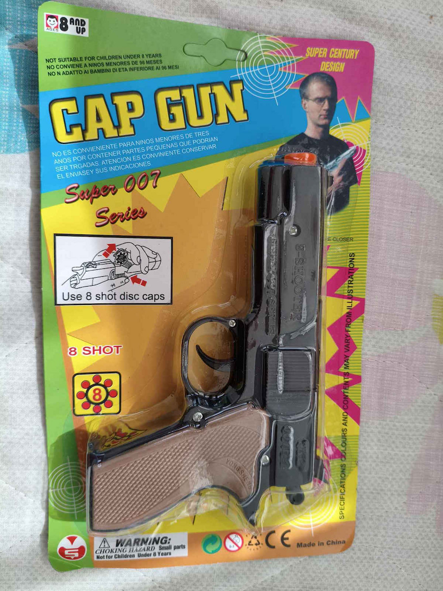 Carnival Gun made of Plastic 1pcs