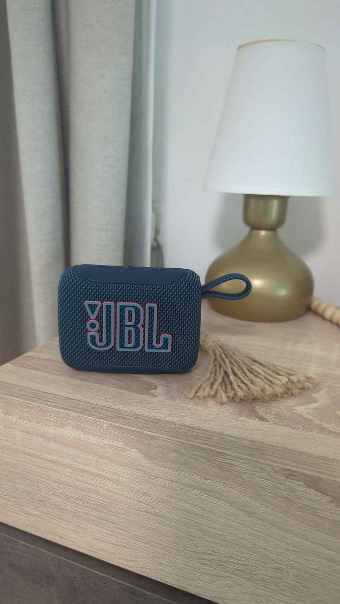 JBL Go 5 Waterproof Bluetooth Speaker 4.8W with Battery Life up to 10 Hours Blue