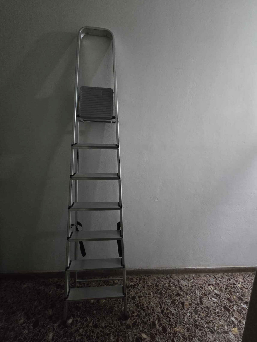 Σκάλα Αλουμινίου με 7 Σκαλοπάτια