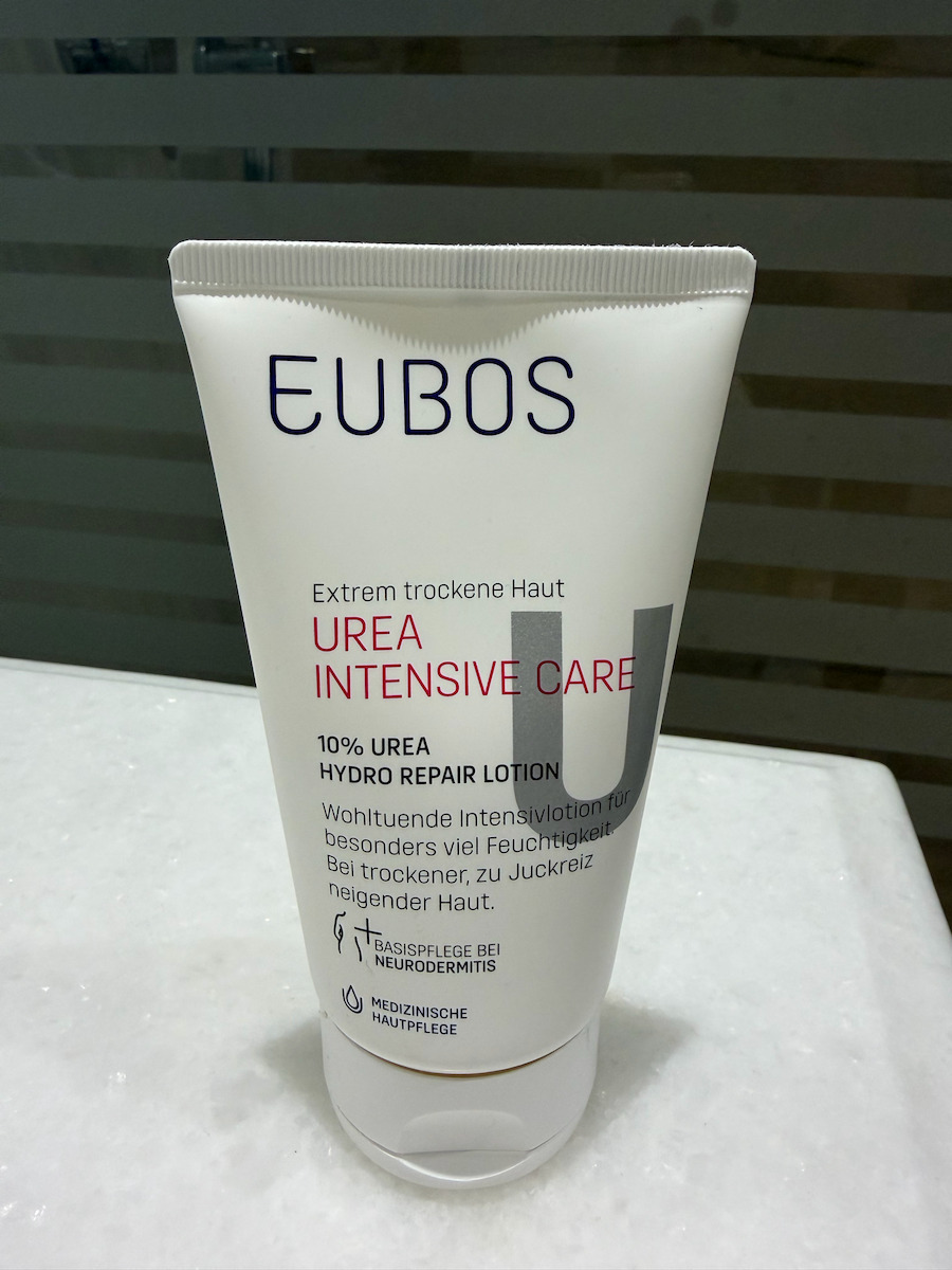 Eubos Urea 10% Hydro Repair Moisturizing Lotion Regeneration with Urea for Dry/Very Dry & Sensitive Skin 150ml