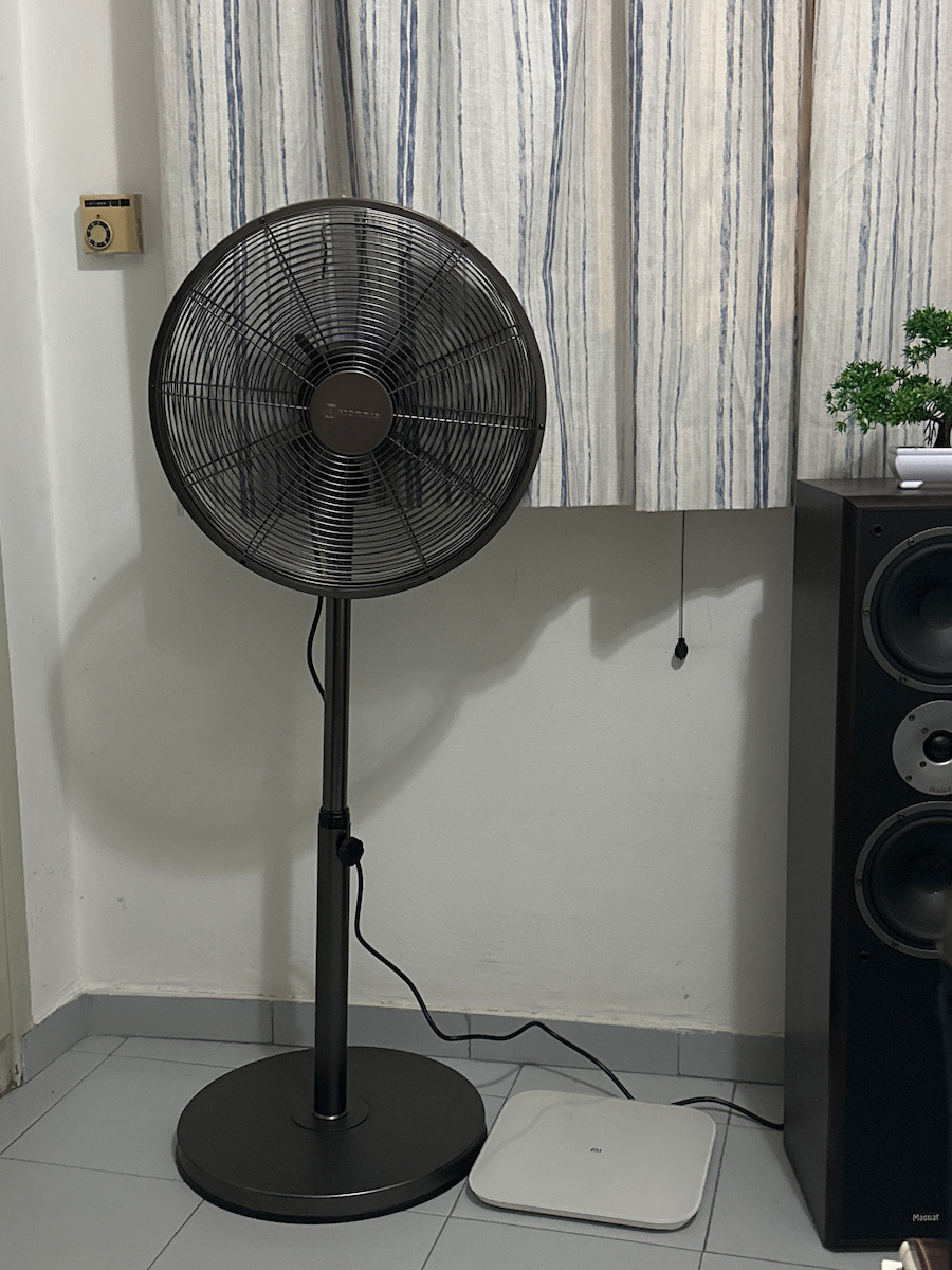 Morris Стоящ Вентилатор 50W Диаметър На Вентилатора 41cm С Дистанционно Черен
