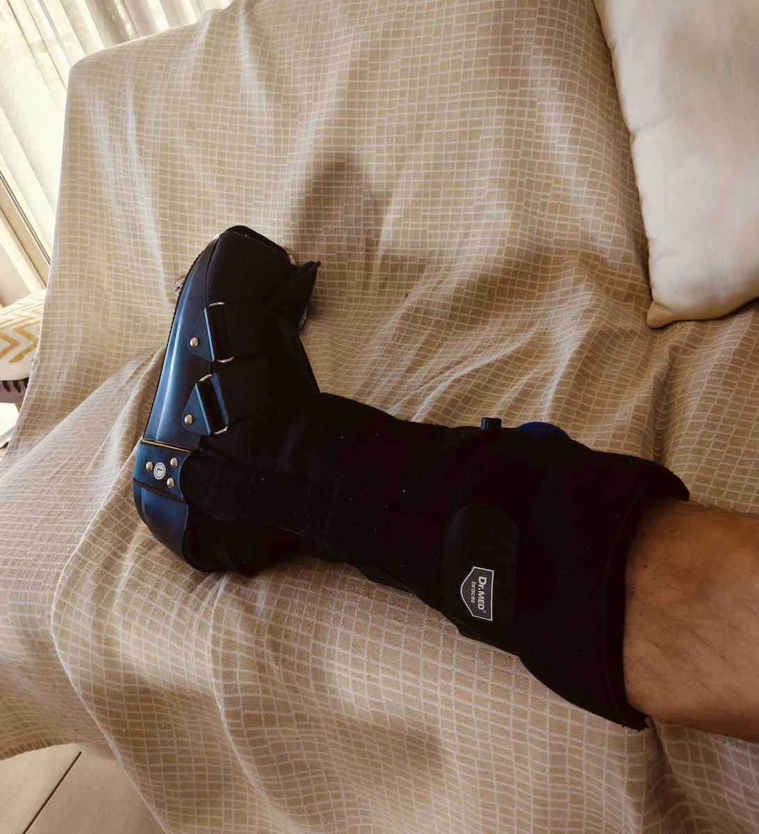 Dr. Med A-017-1 Regular Boot Ankle Black