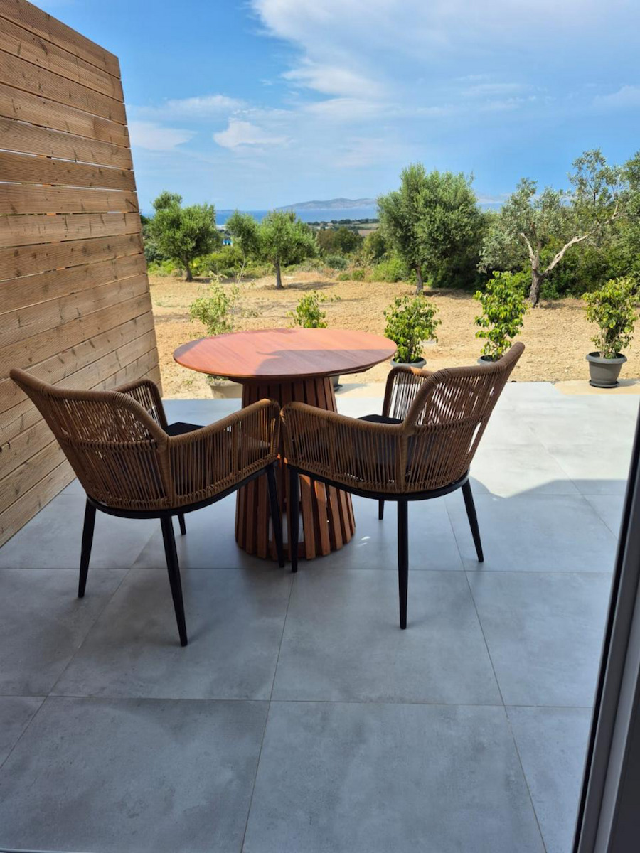 Wooden Masa pentru spații exterioare mici Kenda 80x80x75buc